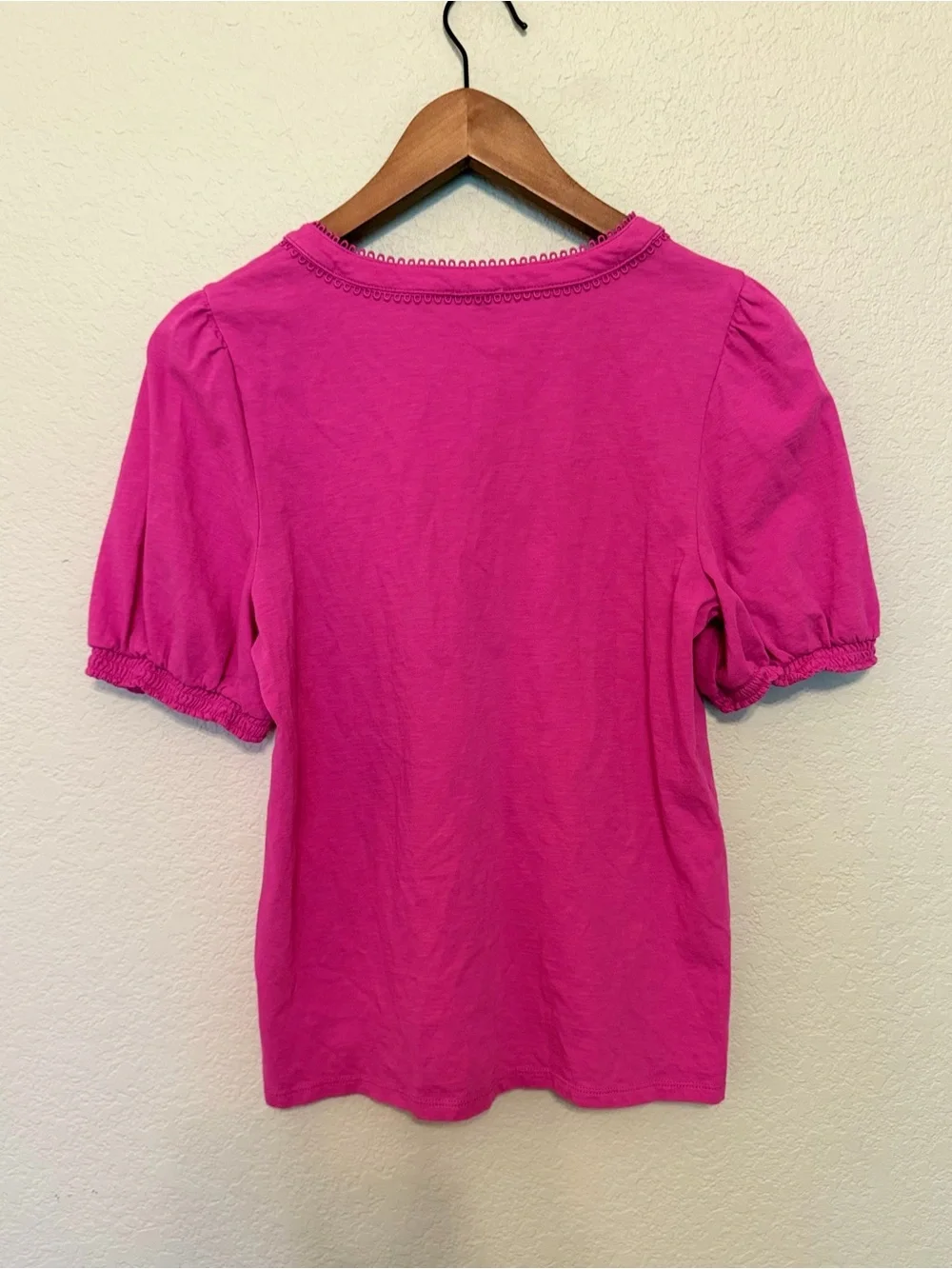 J. Crew Women's Pink Puff Short Sleeve Henley Top Size Medium